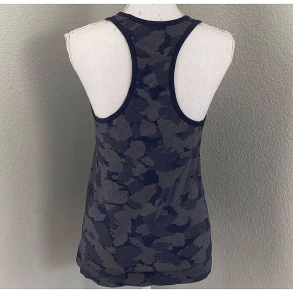 Athleta Navy Camo Speedlight Racerback Tank Size Large - Picture 5 of 9